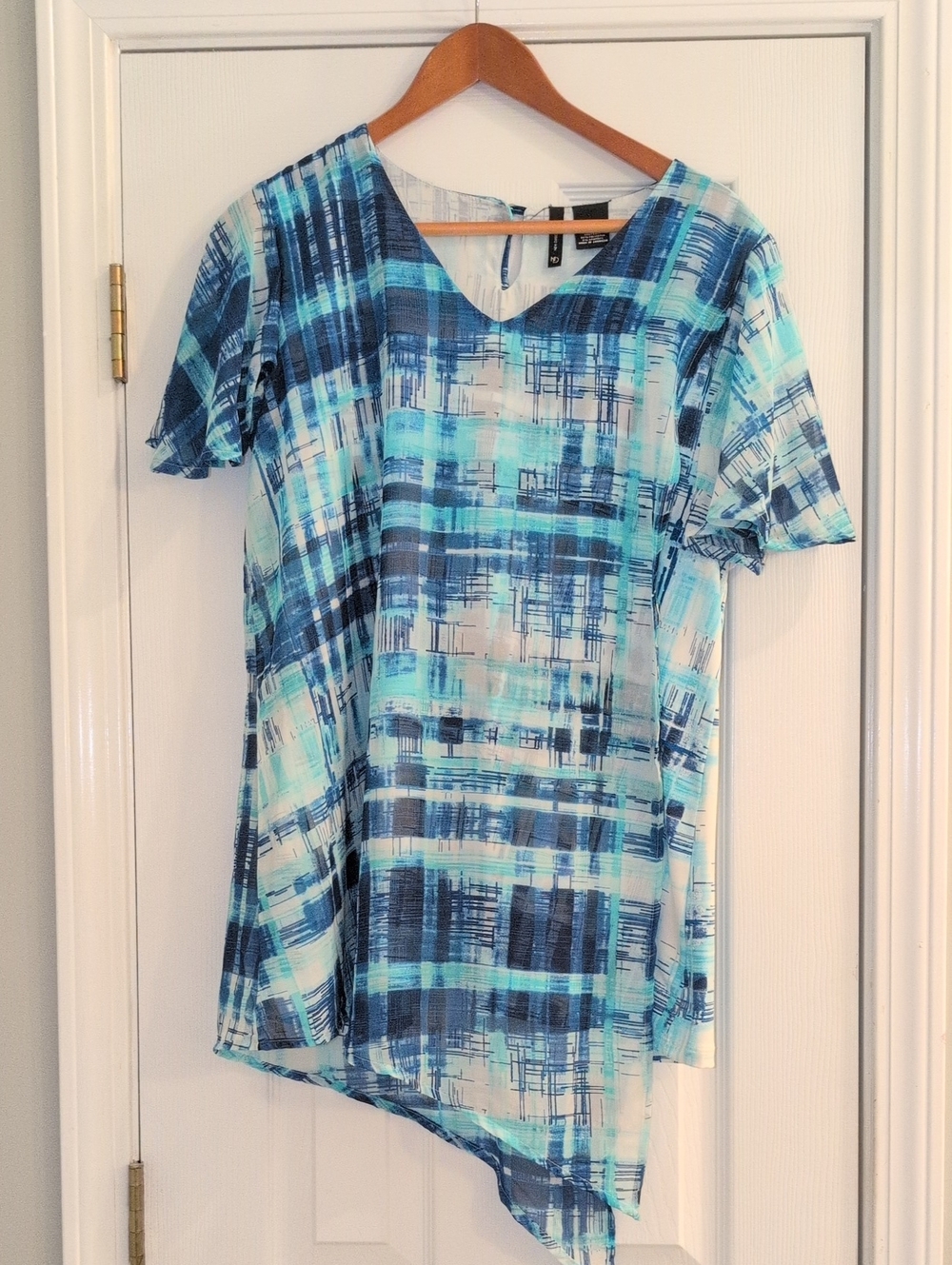 new directions Aqua and Blue Printed V-Neck Asymmetric Tunic